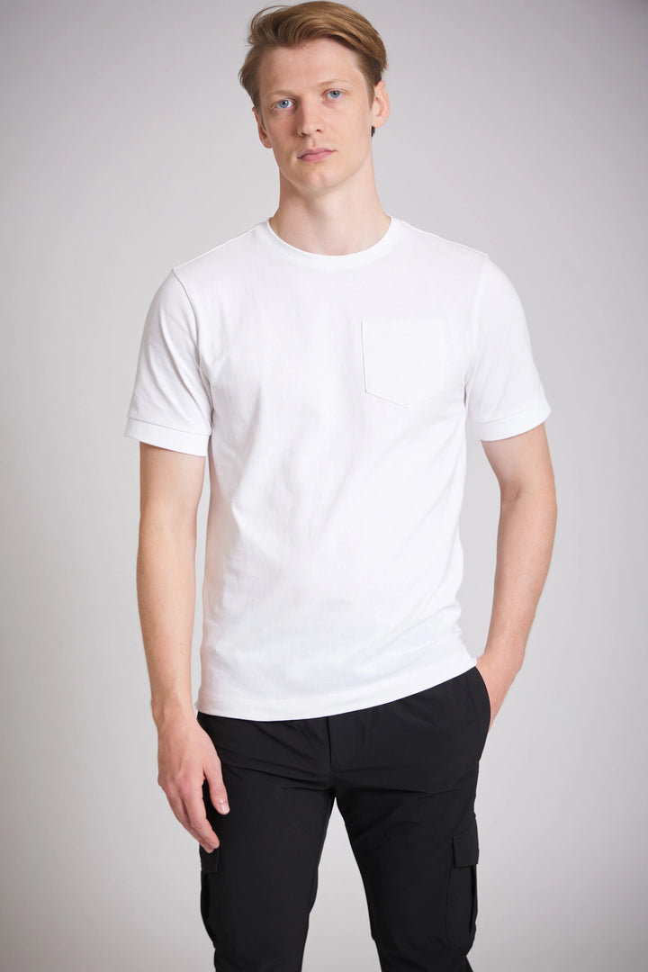 Men’s white t-shirt regular fit relaxed fit with pocket
