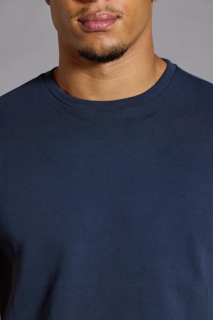 Crew neck t shirt navy slim fit Everyday Luxe T-Shirt
