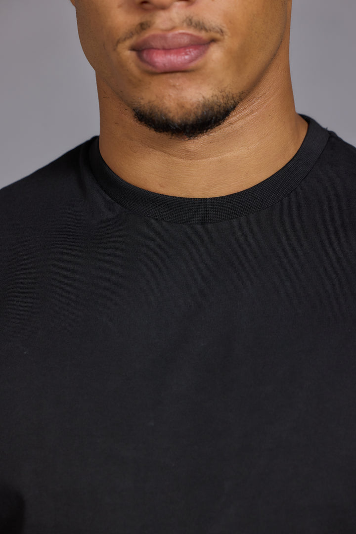 Cotton jersey fabric black slim fit tee clean modern fit